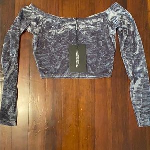 NWT Pretty Little Thing velour crop top